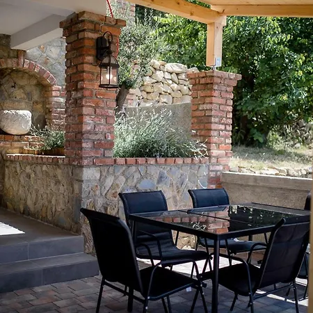 아파트 Lidia Mundanije